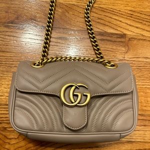 Gucci GG Marmont Flap Bag Matelasse Leather